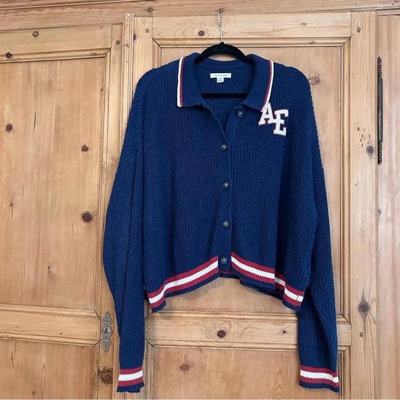 American Eagle Outfitters Jackets & Blazers - American Eagle Outfitters Women’s Navy Varsity Cardigan Cropped Sz L